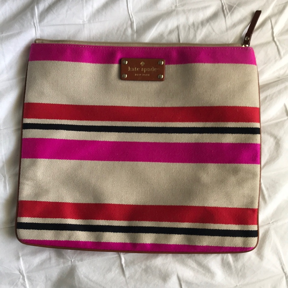 Cute Kate spade hand bag